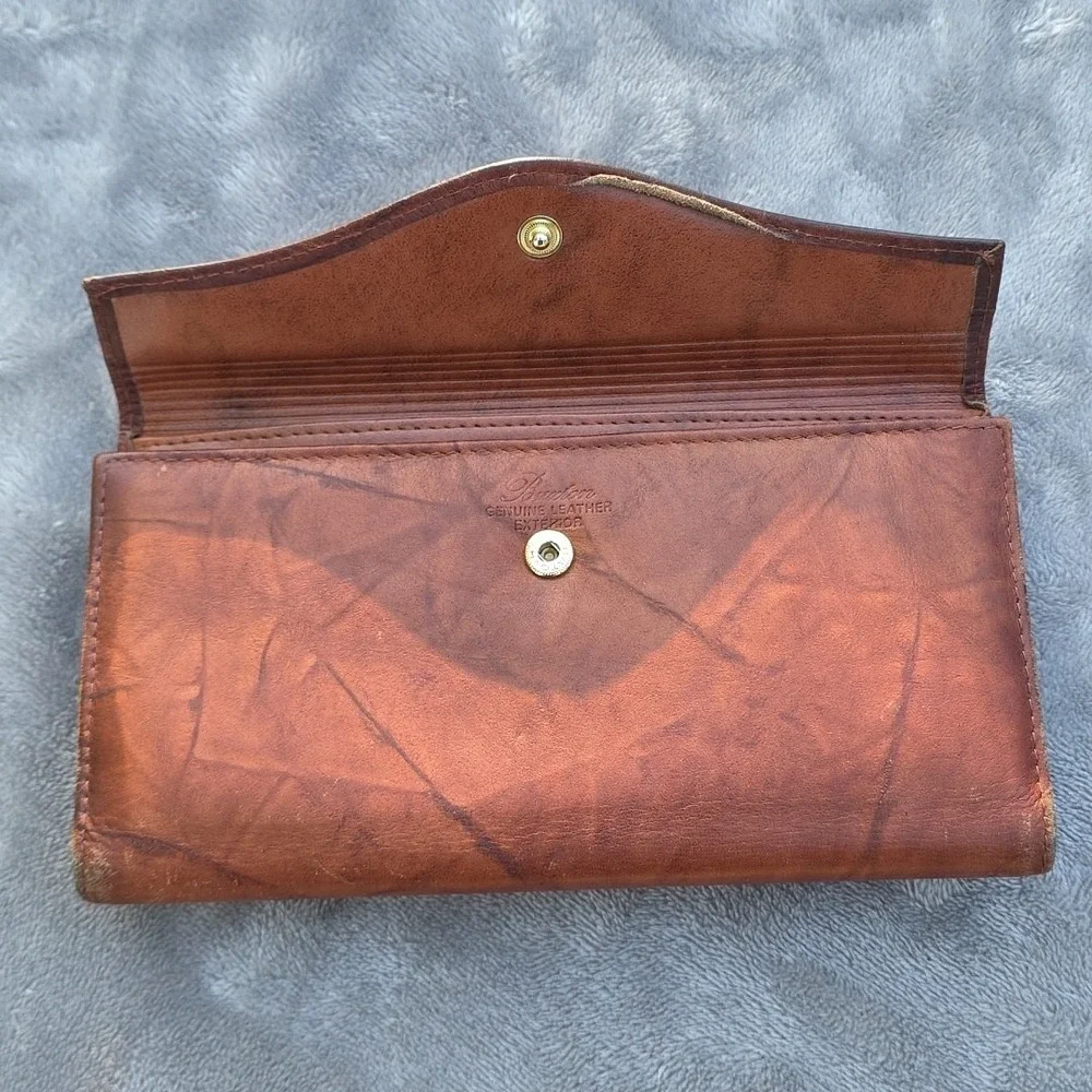 Vtg Buxton Leather‎ Unisex Pocket Book Change Purse Tan Folding Card Storage